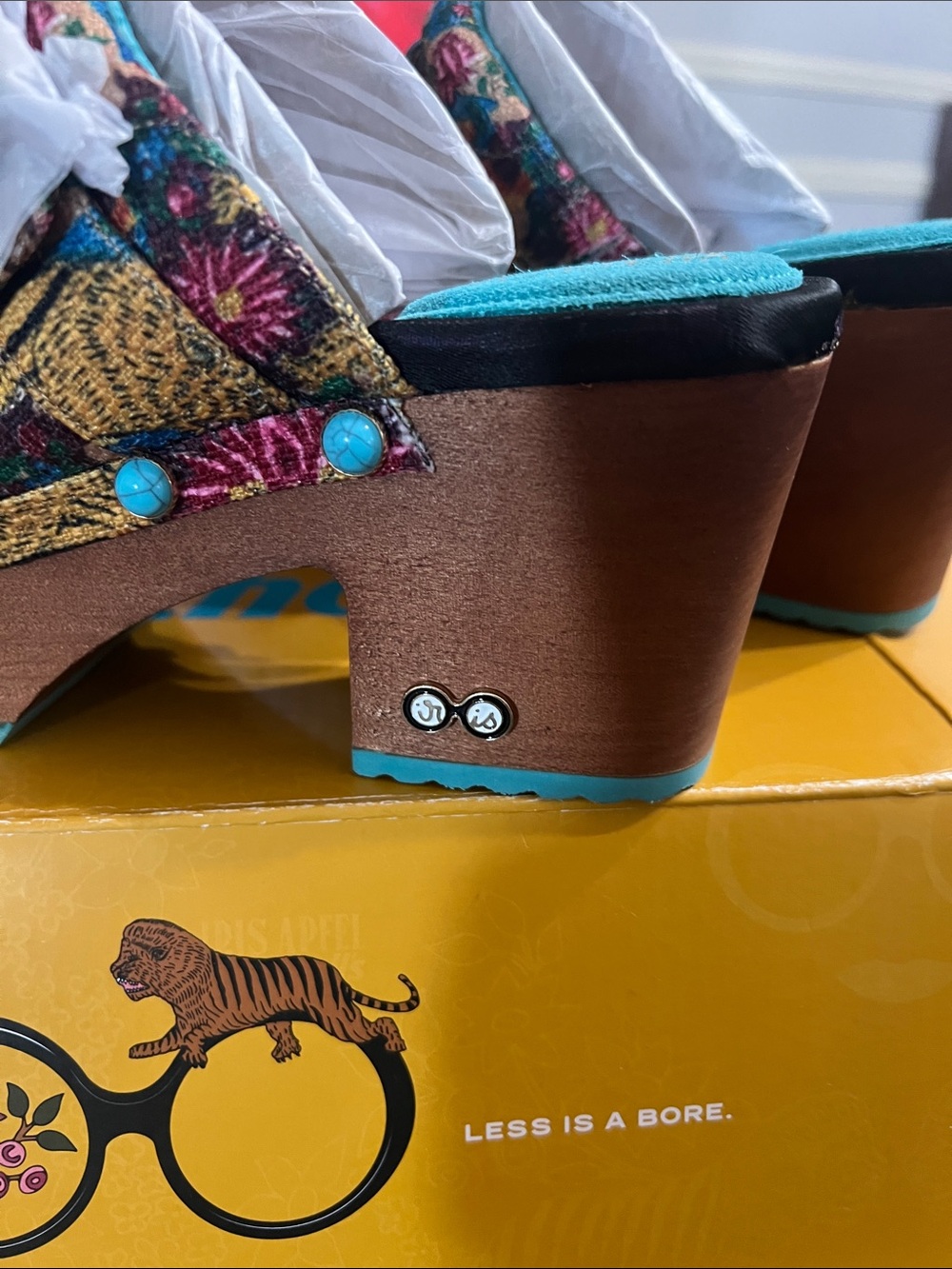 Dr. Scholl's Multicolor JOY Tapestry Platform Clogs - Picture 8 of 16